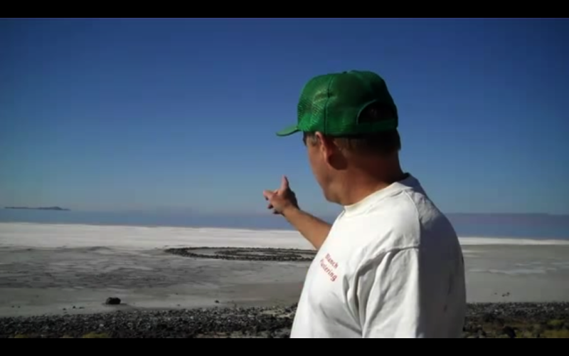 Robert Smithson, Spiral Jetty, 1970. The Great Salt Lake, Utah. “SPIRAL JETTY I meet smithson in 1970 right on this spot,” Uploaded by kevindblanch on Oct 20, 2010.